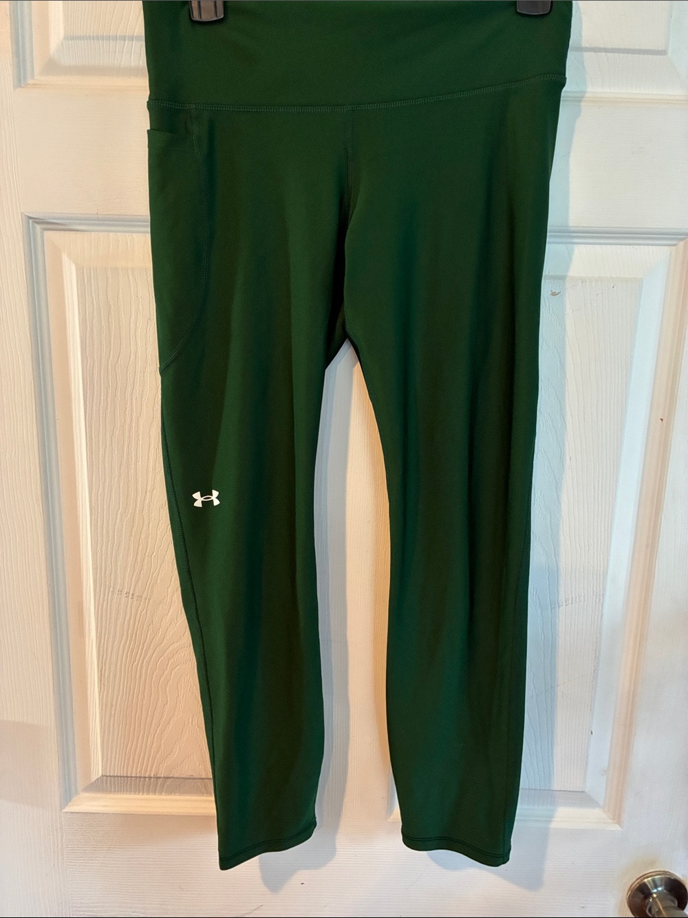 Under Armour  Size M/M/M Dark Green Performance Leggings with Side Pocket